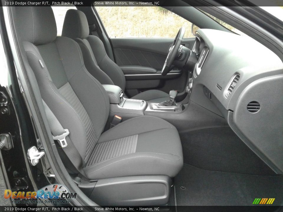 2019 Dodge Charger R/T Pitch Black / Black Photo #15