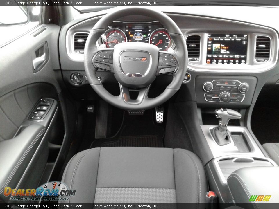 2019 Dodge Charger R/T Pitch Black / Black Photo #31
