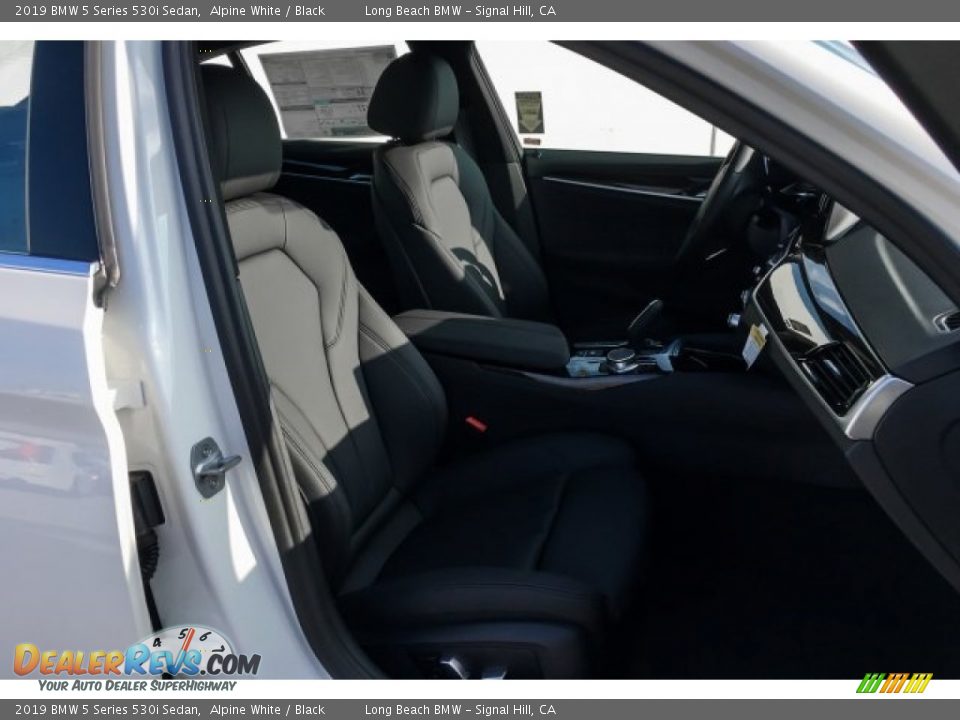 2019 BMW 5 Series 530i Sedan Alpine White / Black Photo #5