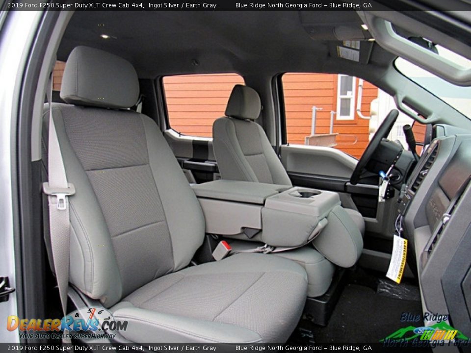 2019 Ford F250 Super Duty XLT Crew Cab 4x4 Ingot Silver / Earth Gray Photo #11