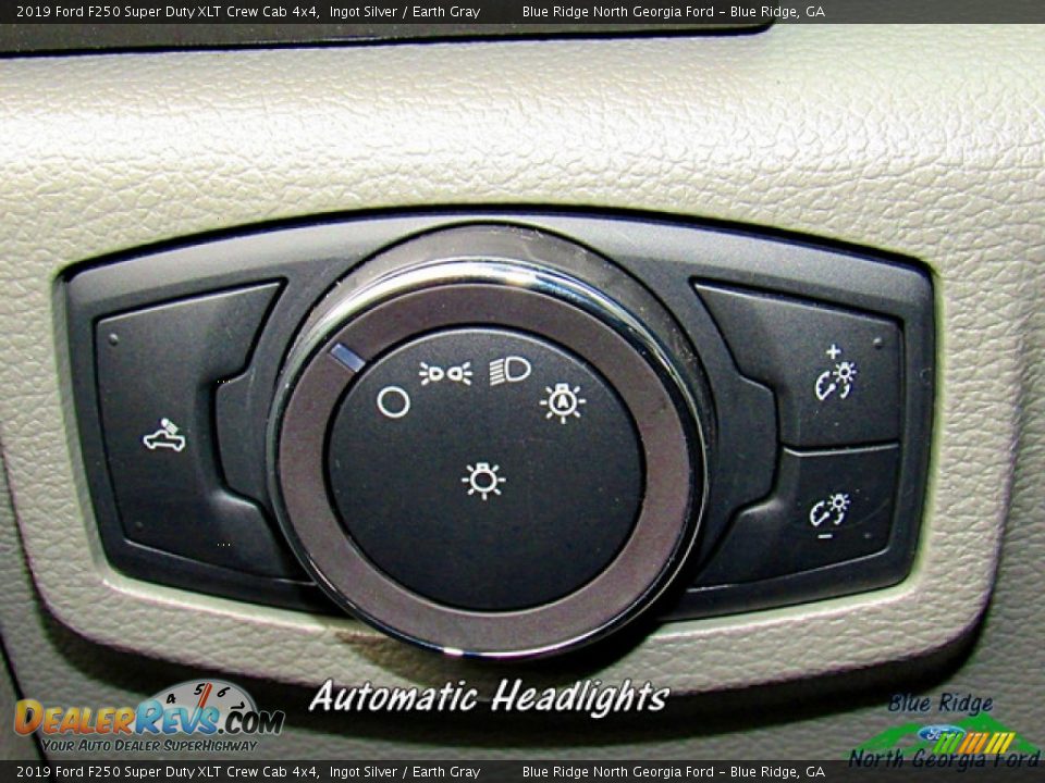 2019 Ford F250 Super Duty XLT Crew Cab 4x4 Ingot Silver / Earth Gray Photo #20