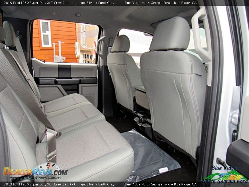 2019 Ford F250 Super Duty XLT Crew Cab 4x4 Ingot Silver / Earth Gray Photo #25