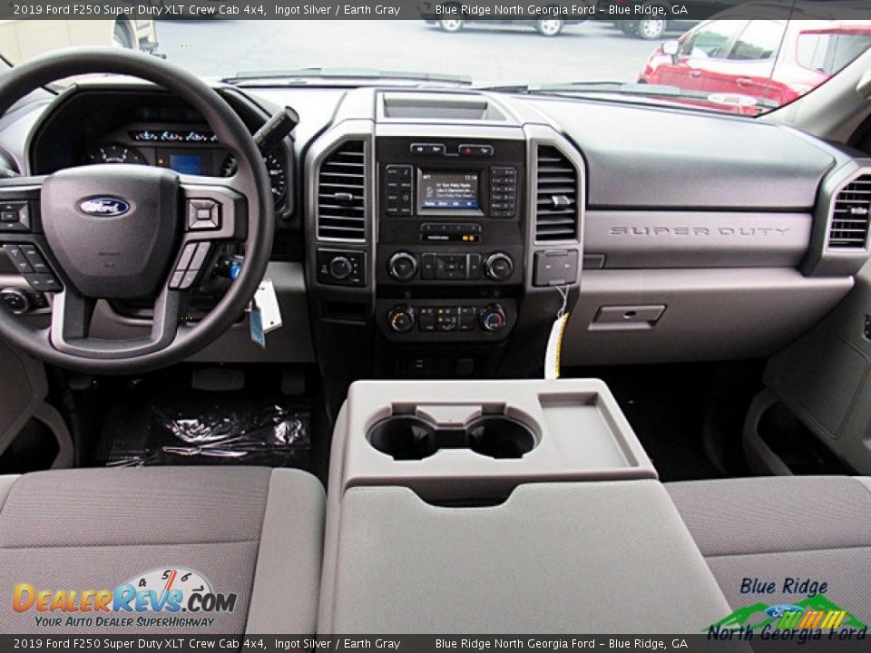 2019 Ford F250 Super Duty XLT Crew Cab 4x4 Ingot Silver / Earth Gray Photo #27