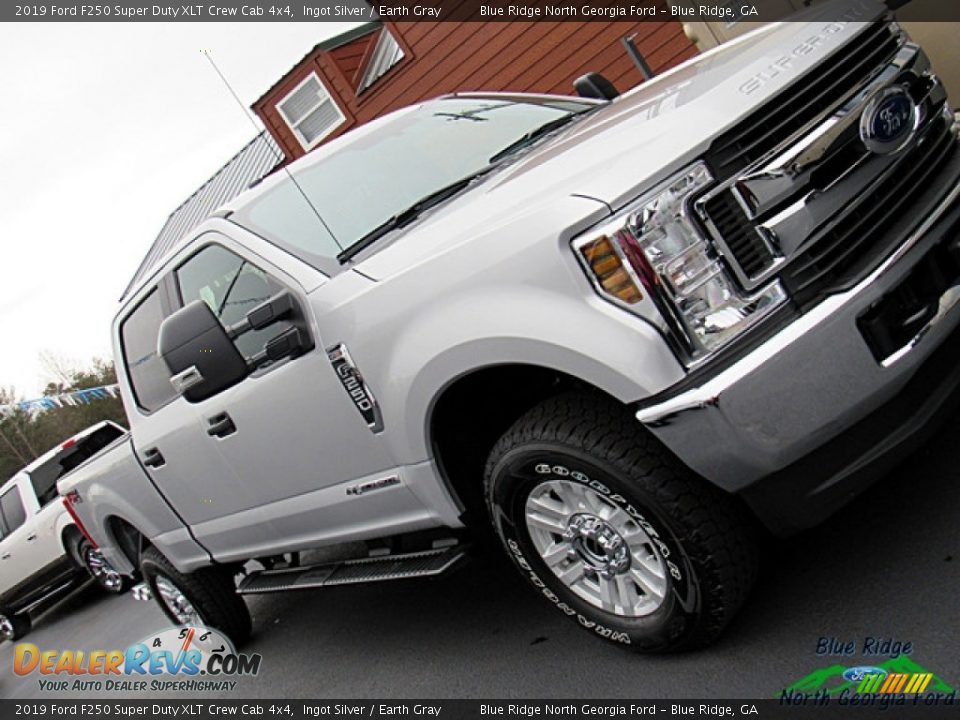 2019 Ford F250 Super Duty XLT Crew Cab 4x4 Ingot Silver / Earth Gray Photo #30
