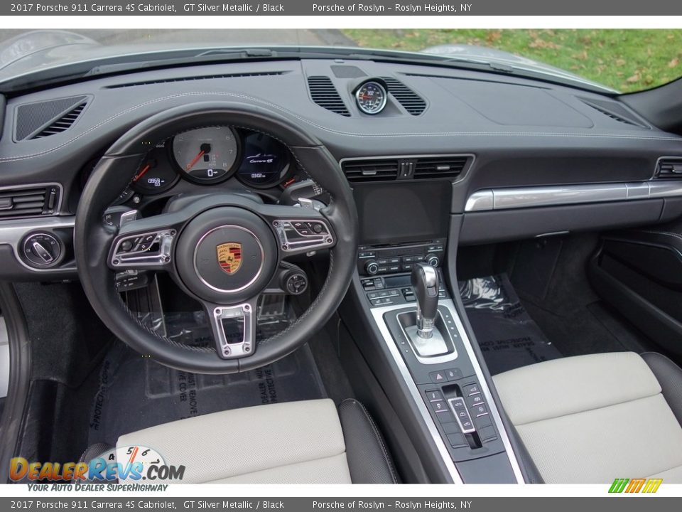 2017 Porsche 911 Carrera 4S Cabriolet GT Silver Metallic / Black Photo #10
