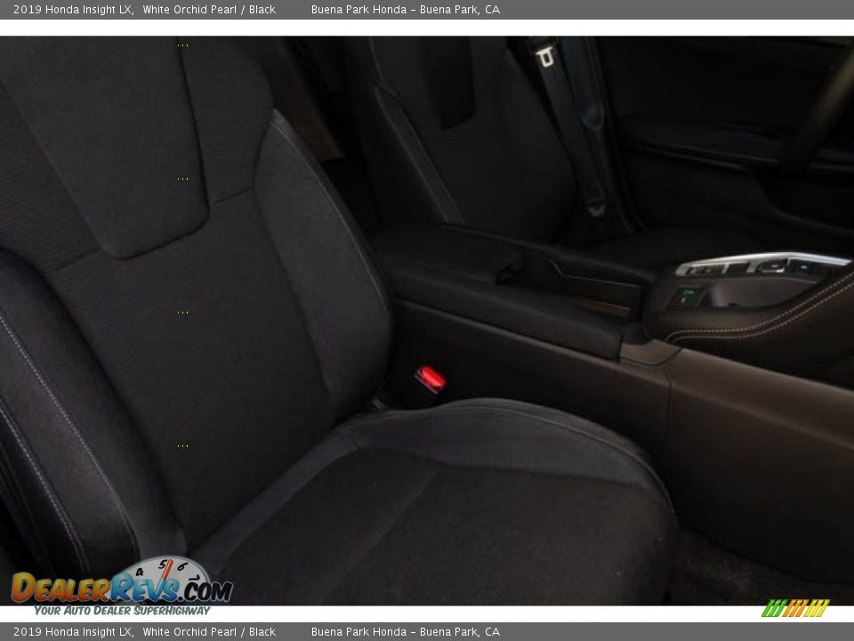 2019 Honda Insight LX White Orchid Pearl / Black Photo #31