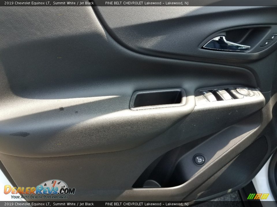 2019 Chevrolet Equinox LT Summit White / Jet Black Photo #8