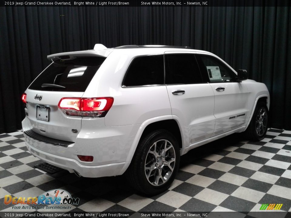 2019 Jeep Grand Cherokee Overland Bright White / Light Frost/Brown Photo #6