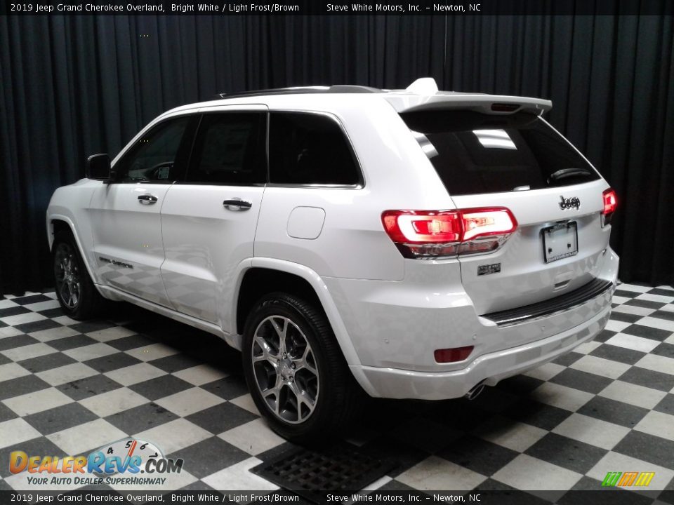 2019 Jeep Grand Cherokee Overland Bright White / Light Frost/Brown Photo #8
