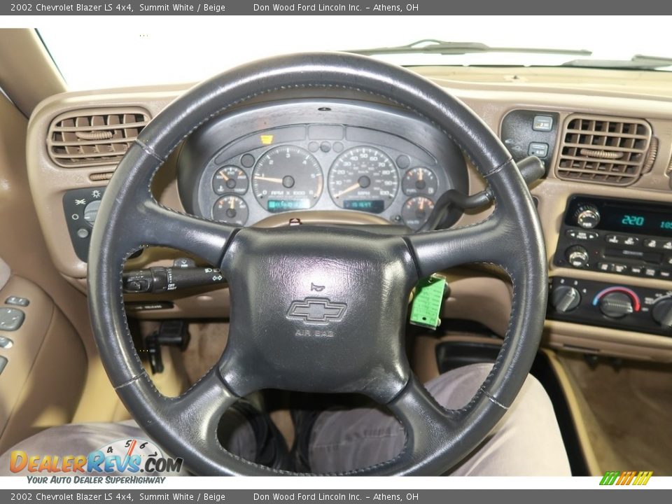 2002 Chevrolet Blazer LS 4x4 Summit White / Beige Photo #18