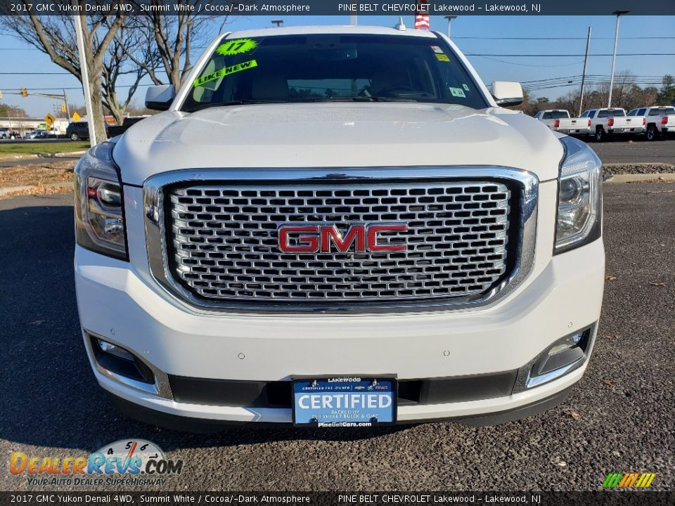 2017 GMC Yukon Denali 4WD Summit White / Cocoa/­Dark Atmosphere Photo #2