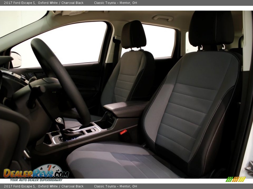 2017 Ford Escape S Oxford White / Charcoal Black Photo #5