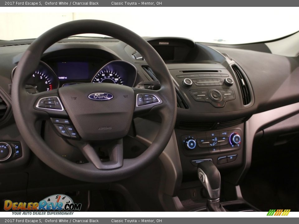 2017 Ford Escape S Oxford White / Charcoal Black Photo #6
