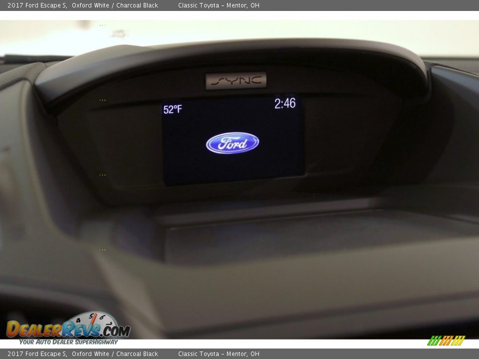 2017 Ford Escape S Oxford White / Charcoal Black Photo #9