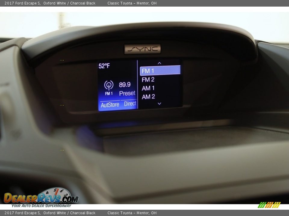 2017 Ford Escape S Oxford White / Charcoal Black Photo #10