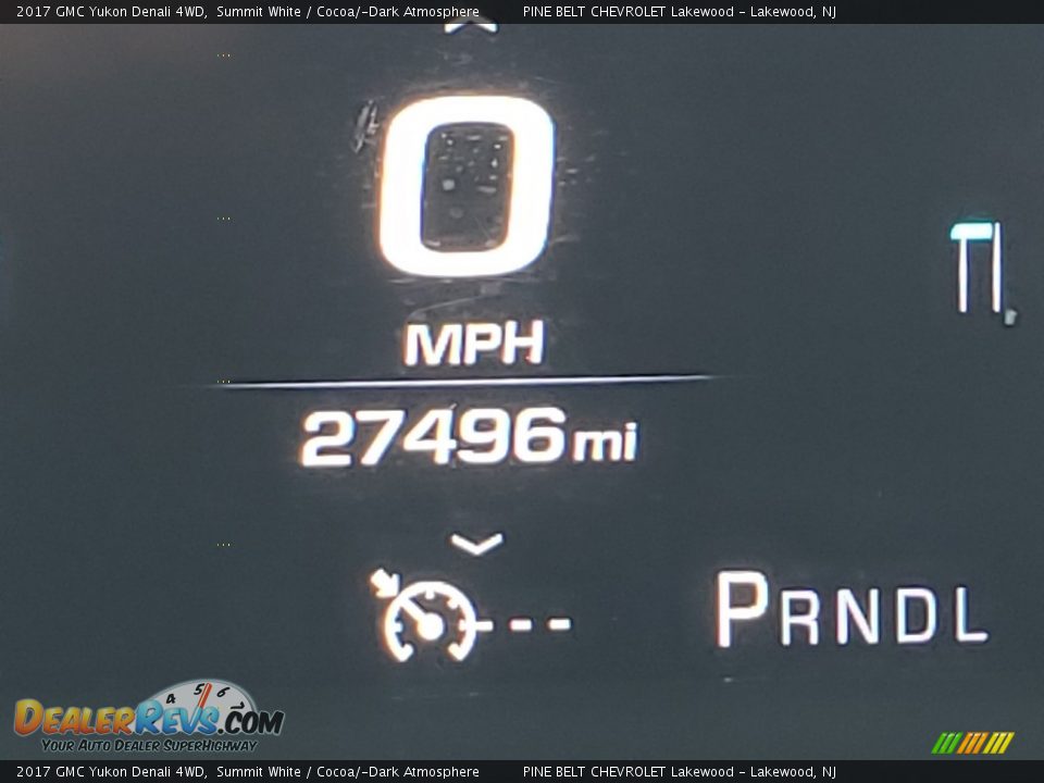 2017 GMC Yukon Denali 4WD Summit White / Cocoa/­Dark Atmosphere Photo #33