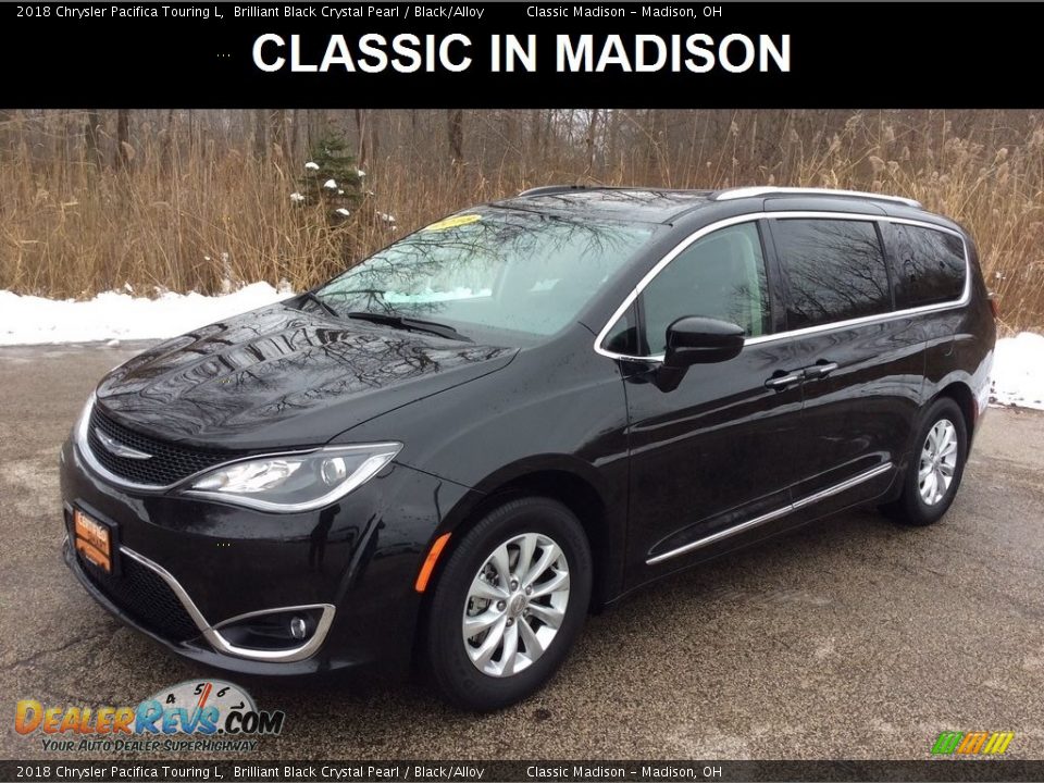2018 Chrysler Pacifica Touring L Brilliant Black Crystal Pearl / Black/Alloy Photo #1