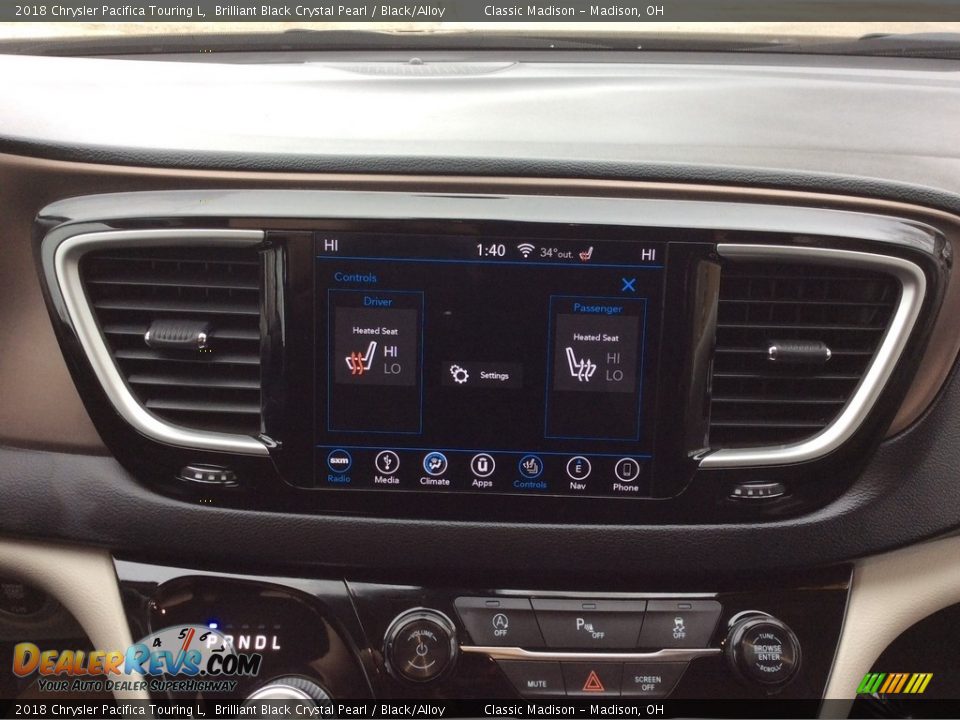 2018 Chrysler Pacifica Touring L Brilliant Black Crystal Pearl / Black/Alloy Photo #19