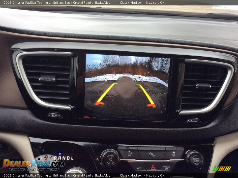 2018 Chrysler Pacifica Touring L Brilliant Black Crystal Pearl / Black/Alloy Photo #21
