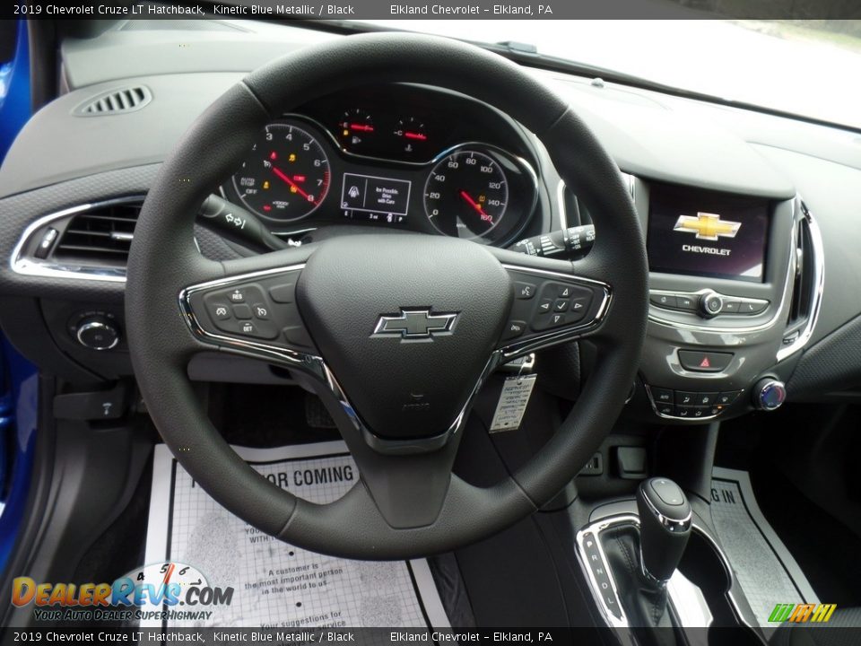 2019 Chevrolet Cruze LT Hatchback Steering Wheel Photo #18