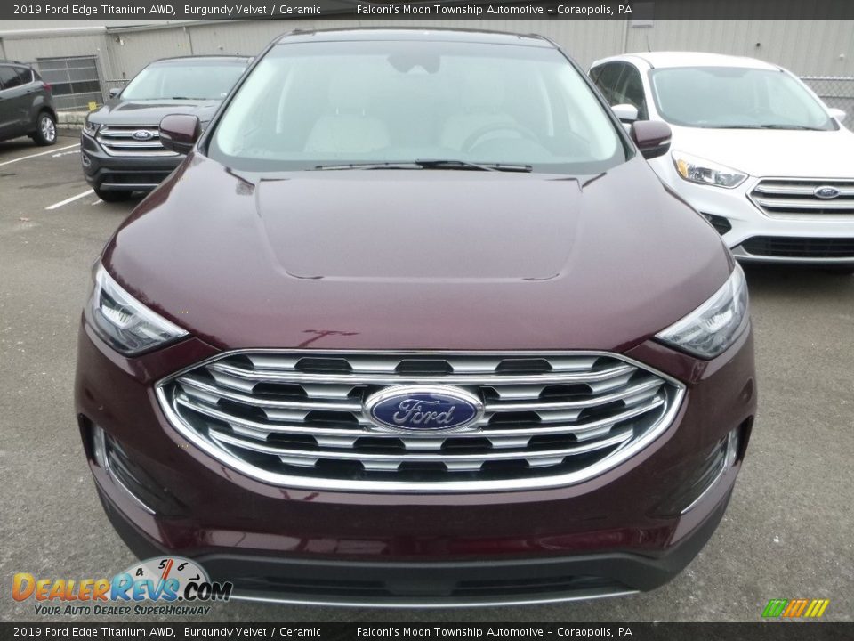 2019 Ford Edge Titanium AWD Burgundy Velvet / Ceramic Photo #4