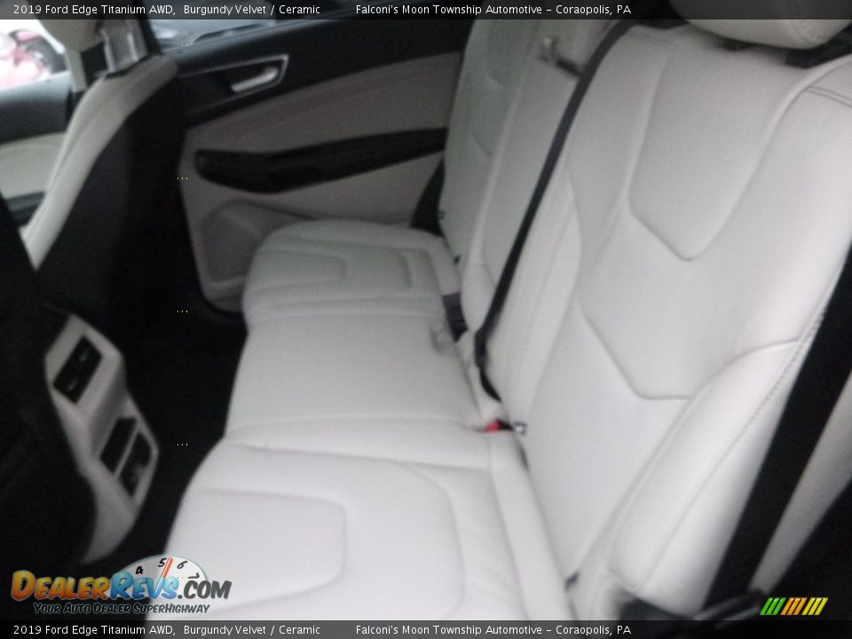 2019 Ford Edge Titanium AWD Burgundy Velvet / Ceramic Photo #8