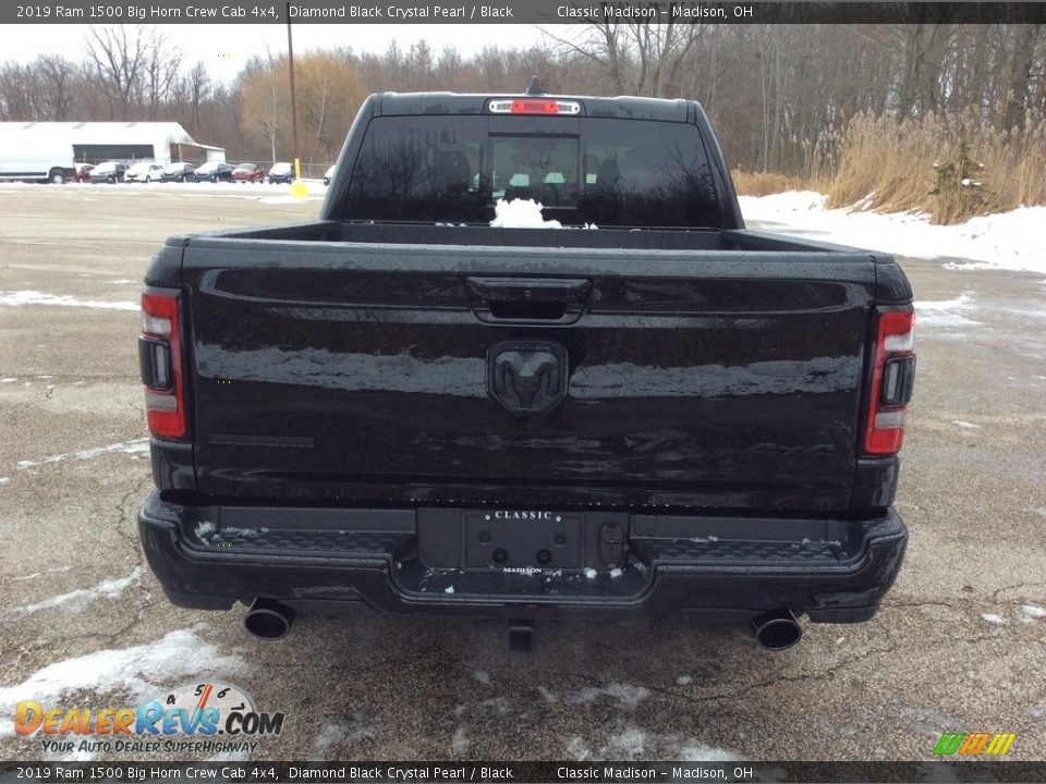 2019 Ram 1500 Big Horn Crew Cab 4x4 Diamond Black Crystal Pearl / Black Photo #5