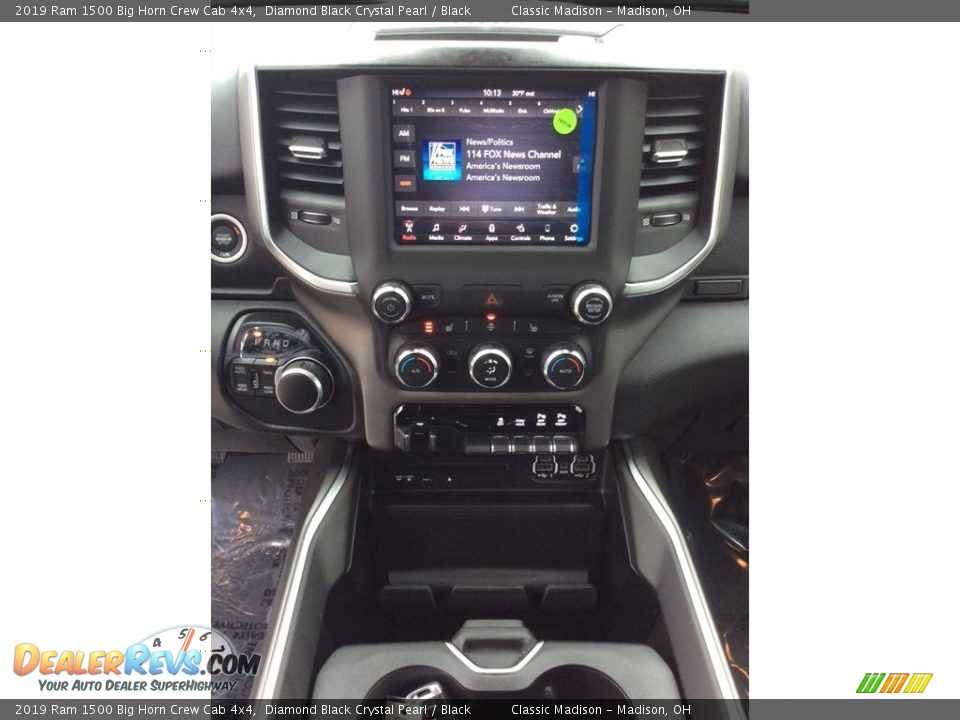 2019 Ram 1500 Big Horn Crew Cab 4x4 Diamond Black Crystal Pearl / Black Photo #13