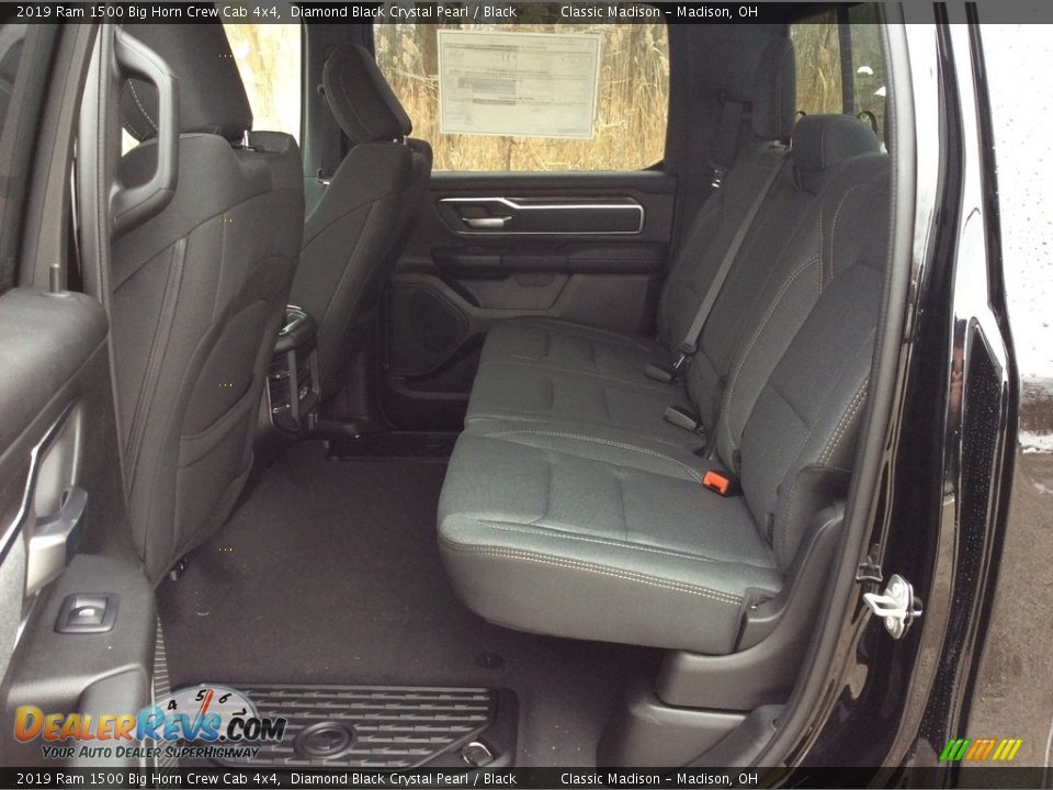 2019 Ram 1500 Big Horn Crew Cab 4x4 Diamond Black Crystal Pearl / Black Photo #16