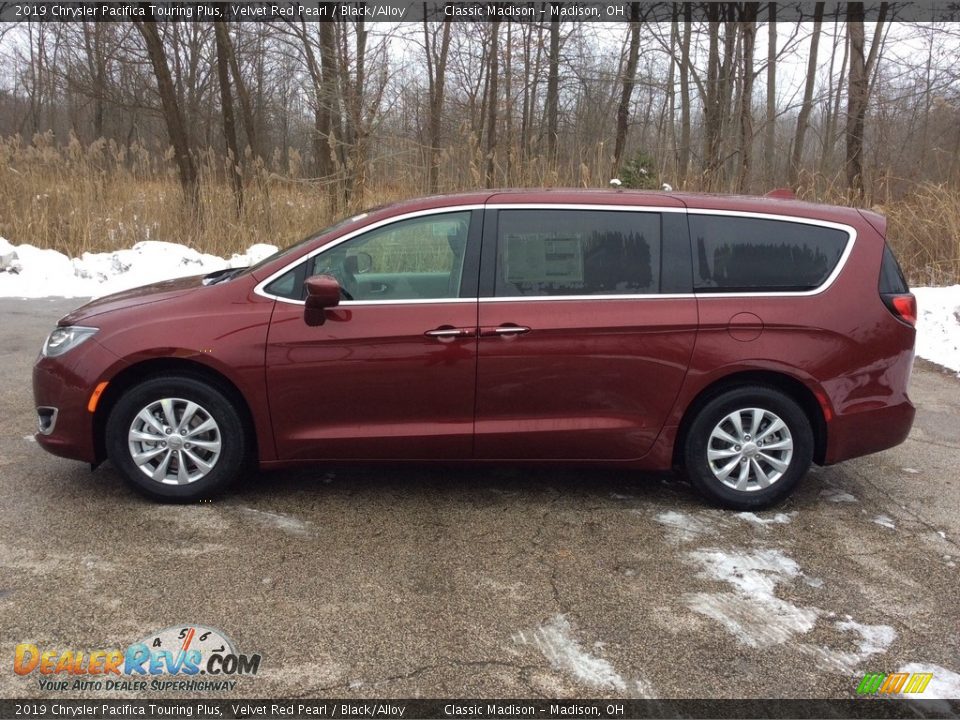 2019 Chrysler Pacifica Touring Plus Velvet Red Pearl / Black/Alloy Photo #3