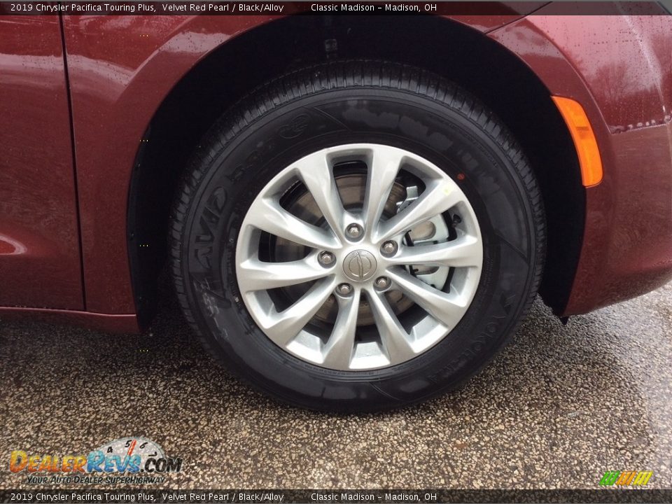 2019 Chrysler Pacifica Touring Plus Velvet Red Pearl / Black/Alloy Photo #7