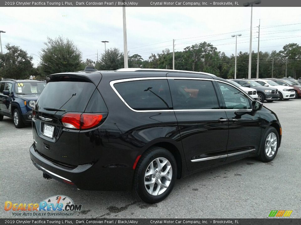 2019 Chrysler Pacifica Touring L Plus Dark Cordovan Pearl / Black/Alloy Photo #5