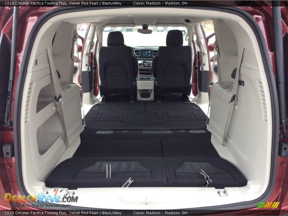 2019 Chrysler Pacifica Touring Plus Velvet Red Pearl / Black/Alloy Photo #19