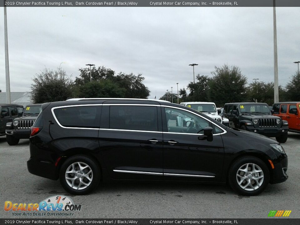 2019 Chrysler Pacifica Touring L Plus Dark Cordovan Pearl / Black/Alloy Photo #6