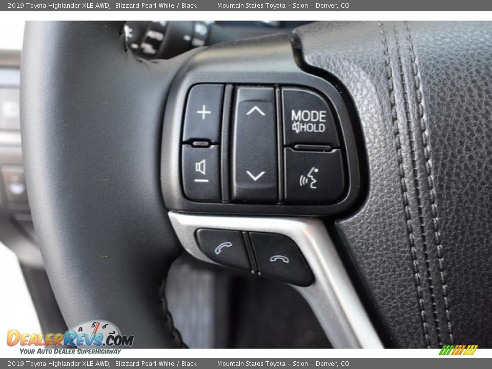 2019 Toyota Highlander XLE AWD Blizzard Pearl White / Black Photo #9