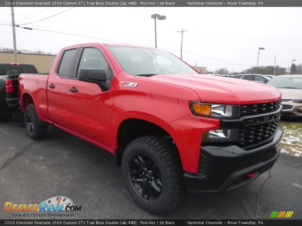 2019 Chevrolet Silverado 1500 Custom Z71 Trail Boss Double Cab 4WD Red Hot / Jet Black Photo #7