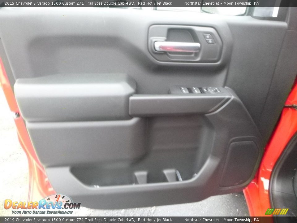 2019 Chevrolet Silverado 1500 Custom Z71 Trail Boss Double Cab 4WD Red Hot / Jet Black Photo #13