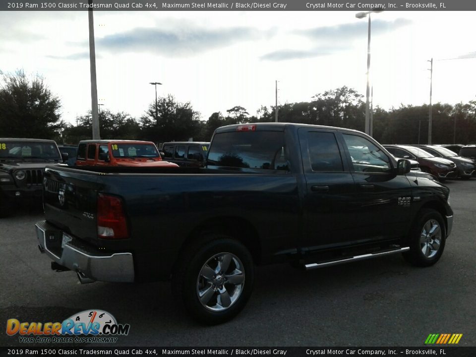 2019 Ram 1500 Classic Tradesman Quad Cab 4x4 Maximum Steel Metallic / Black/Diesel Gray Photo #6