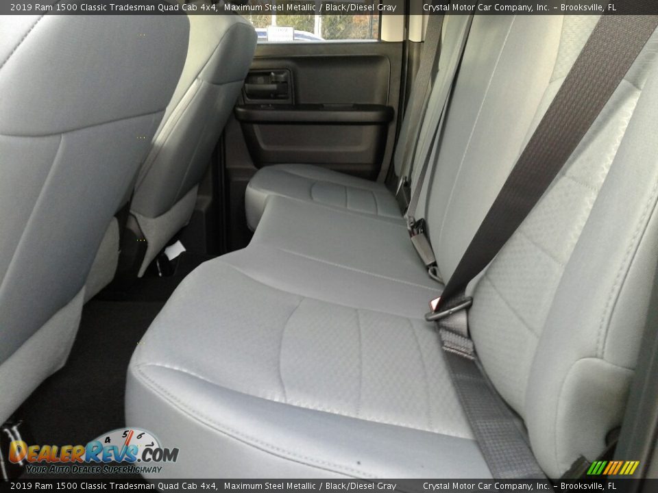 2019 Ram 1500 Classic Tradesman Quad Cab 4x4 Maximum Steel Metallic / Black/Diesel Gray Photo #10
