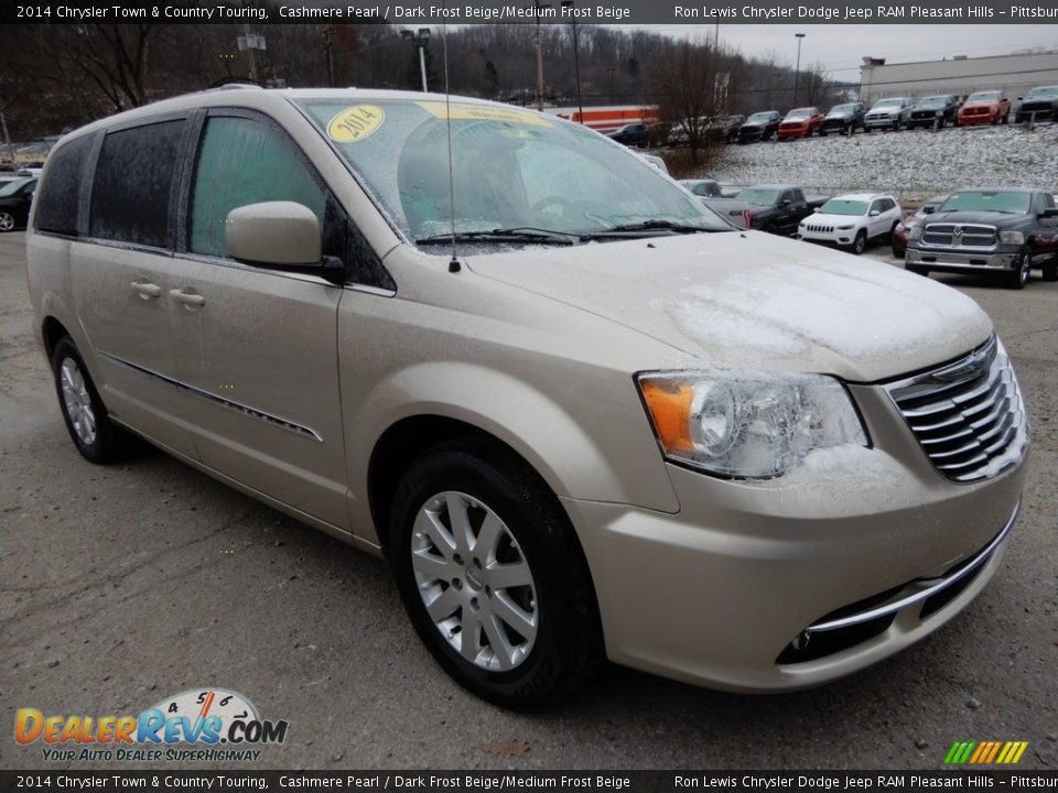 2014 Chrysler Town & Country Touring Cashmere Pearl / Dark Frost Beige/Medium Frost Beige Photo #8