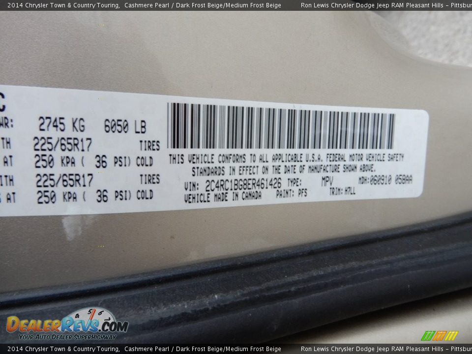 2014 Chrysler Town & Country Touring Cashmere Pearl / Dark Frost Beige/Medium Frost Beige Photo #17