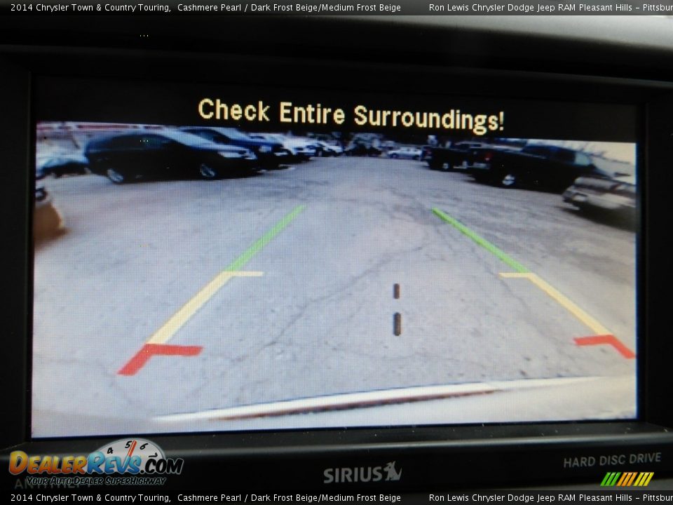 2014 Chrysler Town & Country Touring Cashmere Pearl / Dark Frost Beige/Medium Frost Beige Photo #18