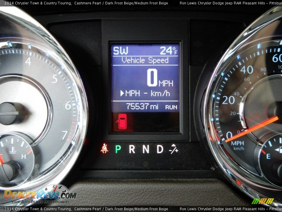 2014 Chrysler Town & Country Touring Cashmere Pearl / Dark Frost Beige/Medium Frost Beige Photo #20