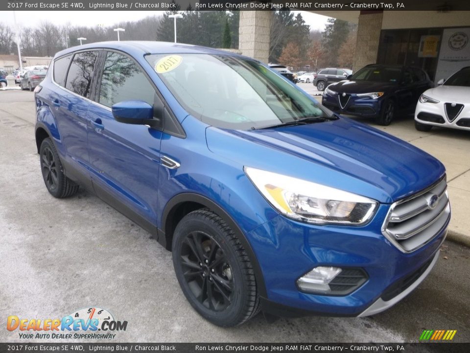 2017 Ford Escape SE 4WD Lightning Blue / Charcoal Black Photo #3