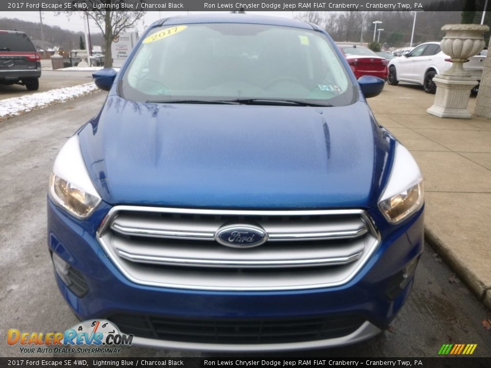 2017 Ford Escape SE 4WD Lightning Blue / Charcoal Black Photo #4