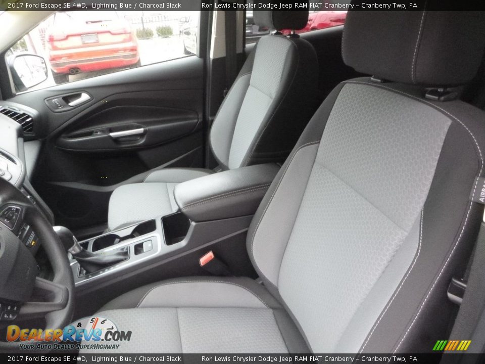 2017 Ford Escape SE 4WD Lightning Blue / Charcoal Black Photo #13
