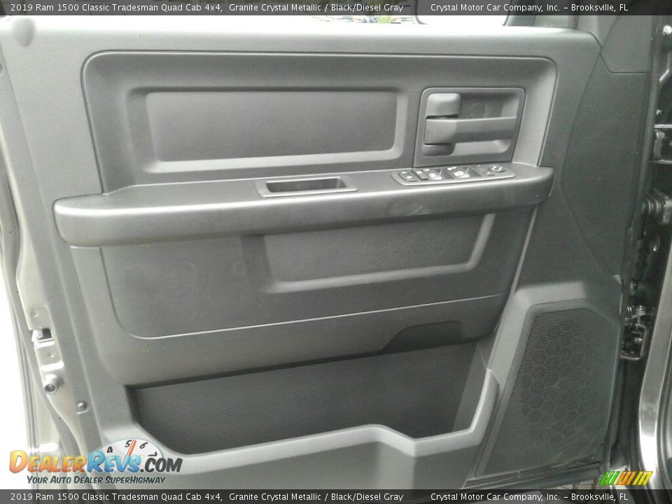 2019 Ram 1500 Classic Tradesman Quad Cab 4x4 Granite Crystal Metallic / Black/Diesel Gray Photo #17