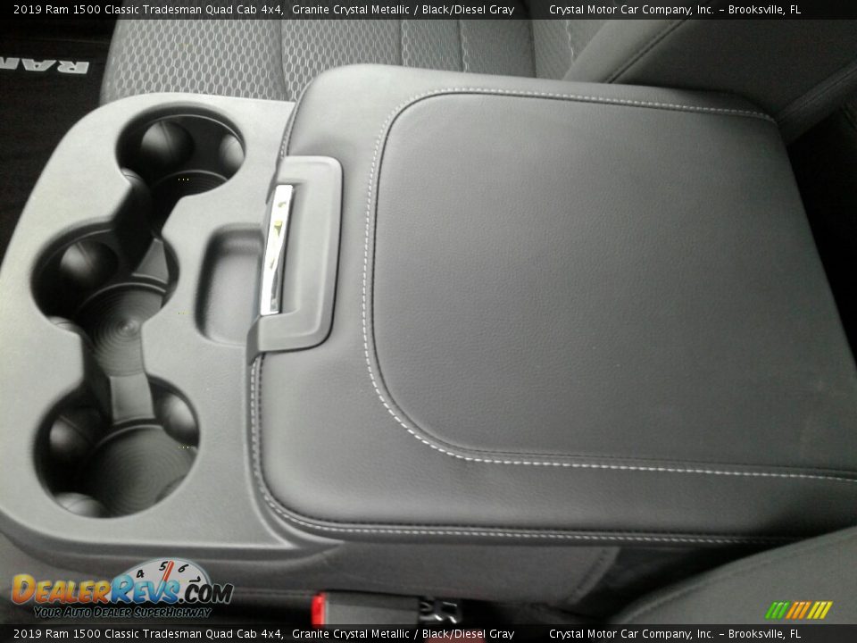 2019 Ram 1500 Classic Tradesman Quad Cab 4x4 Granite Crystal Metallic / Black/Diesel Gray Photo #18