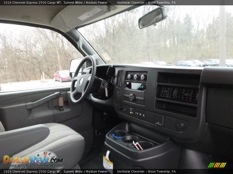 Dashboard of 2019 Chevrolet Express 2500 Cargo WT Photo #12