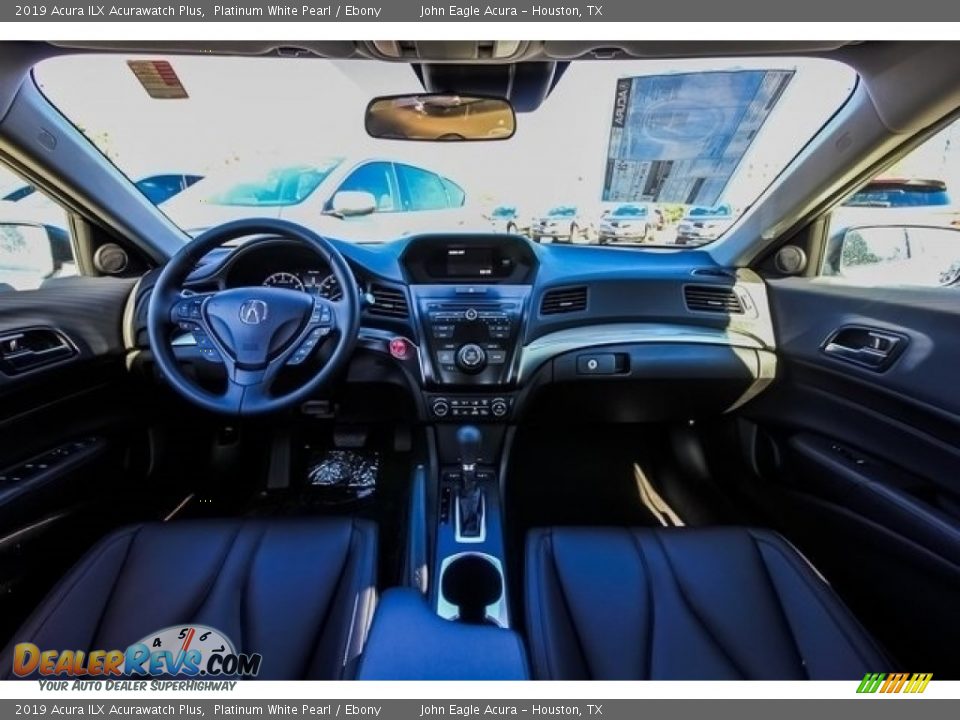 Dashboard of 2019 Acura ILX Acurawatch Plus Photo #9